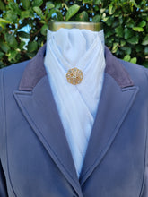 Load image into Gallery viewer, ERA DEB Cotton Self Stripe Pre-tied Stock Tie Cravat with brooch