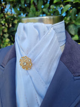 Load image into Gallery viewer, ERA DEB Cotton Self Stripe Pre-tied Stock Tie Cravat with brooch