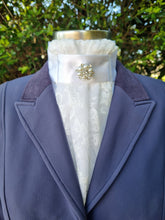 Load image into Gallery viewer, ERA EURO GRACE Stock Tie - White lace and satin with choice of brooch