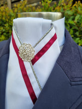 Load image into Gallery viewer, ERA ALEX STOCK TIE - White with pleated centre, silver piping and burgundy trim & brooch