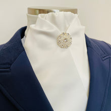 Load image into Gallery viewer, ERA DEB STOCK TIE - CLEARANCE - Cream satin with brooch