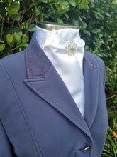 Load image into Gallery viewer, ERA DEB LUSTRE STOCK TIE - White lustre satin with brooch