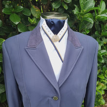 Load and play video in Gallery viewer, ERA SOPHIE STOCKTIE - White & navy with gold & navy piping, crystals and gold brooch