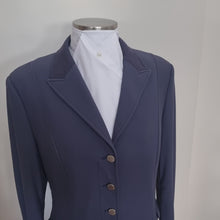 Load and play video in Gallery viewer, ERA DEB COTTON STOCK TIE - White cotton with stud pin