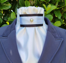 Load image into Gallery viewer, ERA EURO REGAL Stock Tie - White satin, black and white trim, stud pin