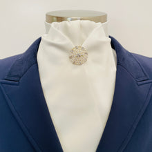 Load image into Gallery viewer, ERA DEB STOCK TIE - Cream satin with brooch