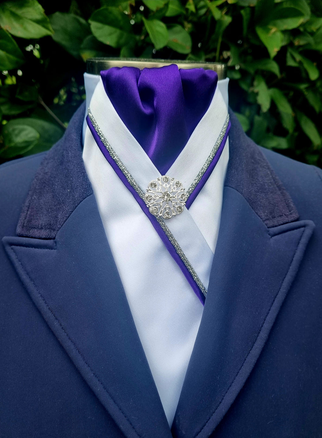 ERA RACHAEL STOCK TIE - White satin & purple with silver and purple piping & brooch
