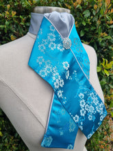 Load image into Gallery viewer, ERA Designer Collection - Pre-tied Stock Tie Plastron Turquoise Oriental Satin with Silver - Imperial

