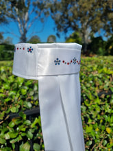 Load image into Gallery viewer, ERA EURO KARA Stock Tie – White pleated satin with Swarovski crystals
