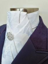 Load image into Gallery viewer, ERA ALEX Stock Tie - CLEARANCE - White Jacquard with pleated centre &amp; crystal brooch
