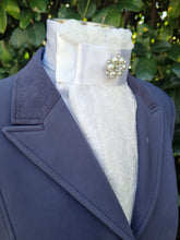 Load image into Gallery viewer, ERA LYNDAL GRACE STOCK TIE - White Chantilly lace with pearl brooch
