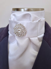 Load image into Gallery viewer, ERA EURO LYNDAL Stock Tie - White satin with brooch
