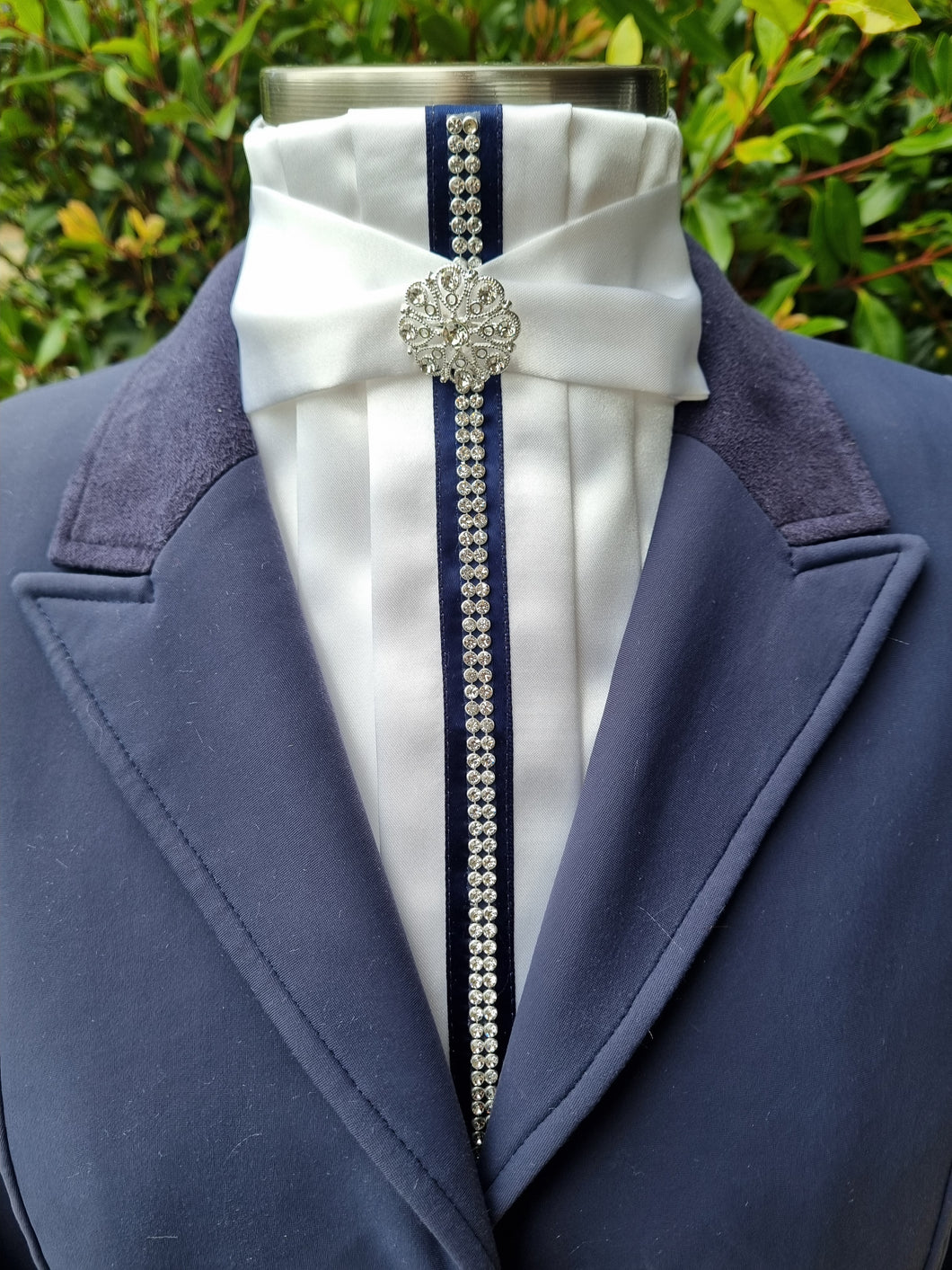 ERA Euro Adelinde Stock Tie - White satin with navy ribbbon & crystal trim down centre