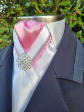 Load image into Gallery viewer, ERA RACHAEL STOCK TIE - White satin and pink, with silver &amp; pink "V" piping &amp; brooch
