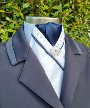 Load image into Gallery viewer, SOPHIE Stock tie - White &amp; navy with silver metallic &amp; navy piping, crystals and silver brooch
