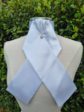 Load image into Gallery viewer, ERA "THE CLASSIC" STOCK TIE - White satin with stud pin
