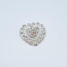 Load image into Gallery viewer, Heart shaped brooch with crystals – Free postage in Australia
