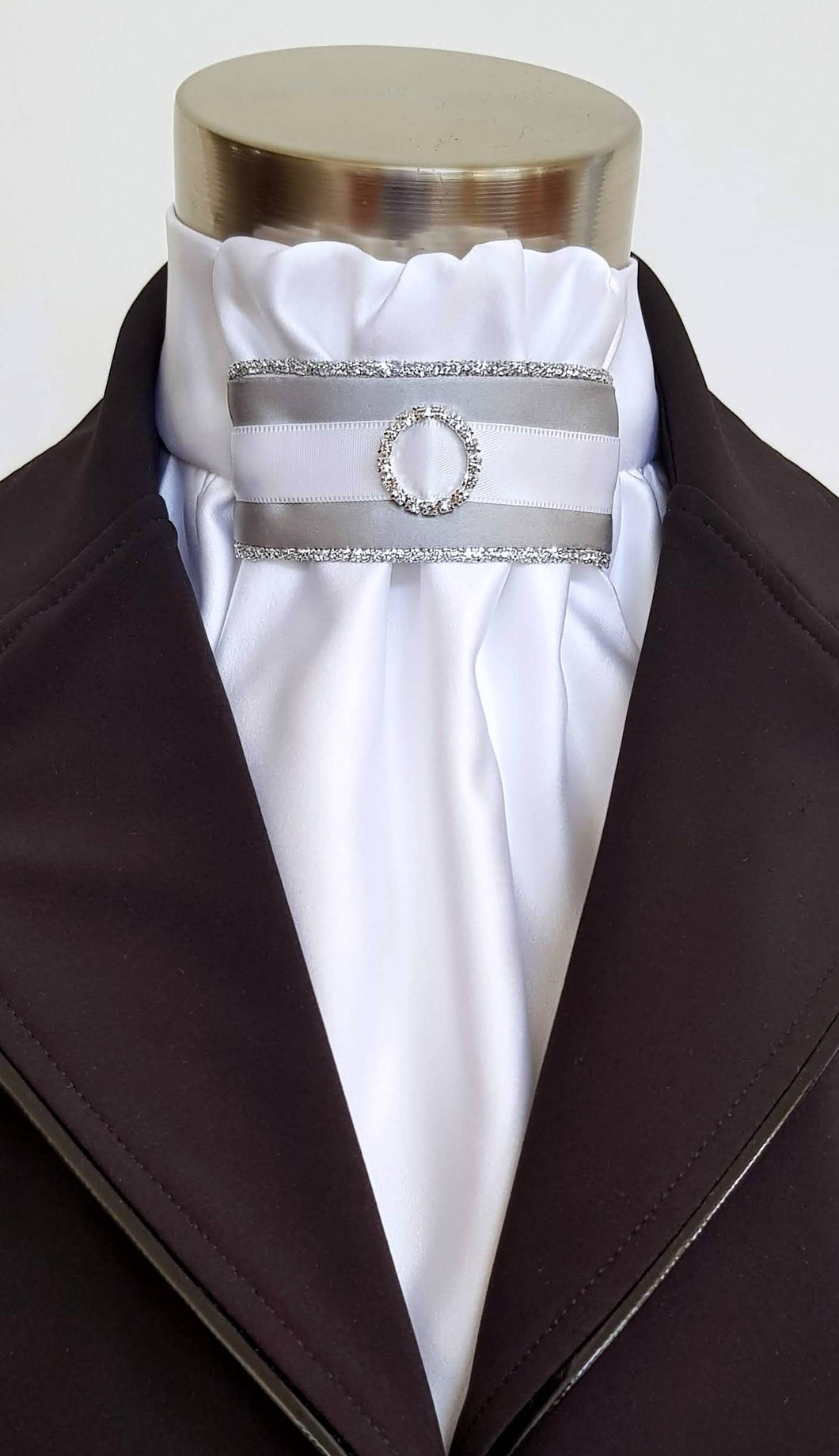 ERA EURO REGAL STOCK TIE - White, silver and white trim and crystal ring