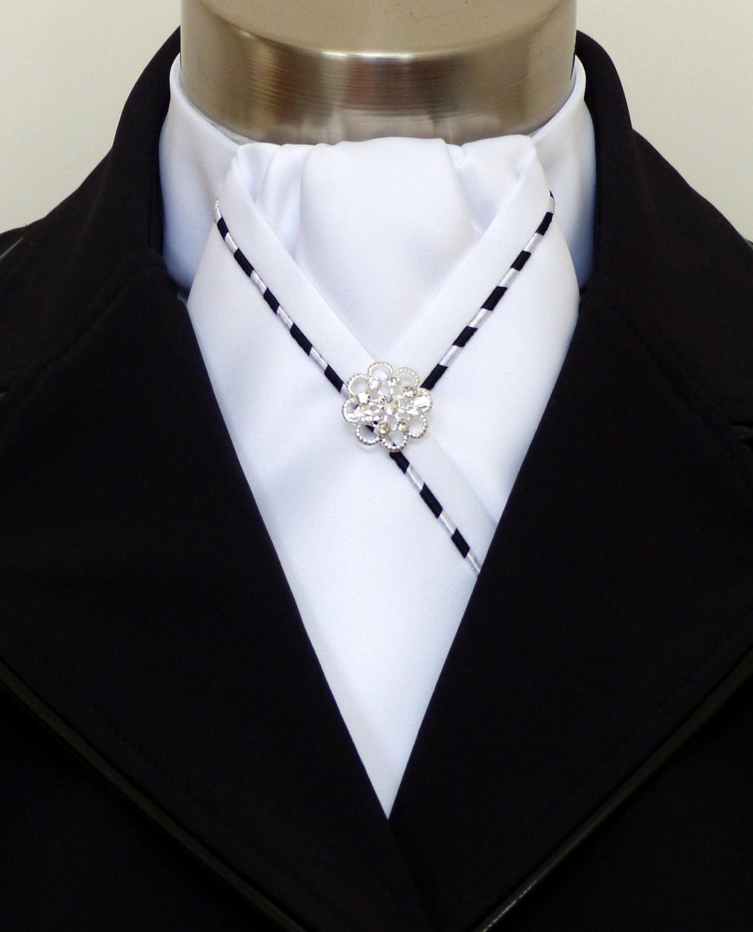 ERA KATE STOCK TIE - White satin, black/white piping & silver brooch