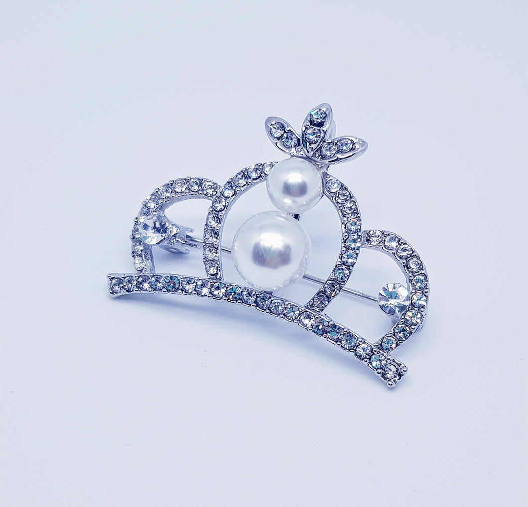 KING Crown brooch  - Silver or gold - Free postage in Australia