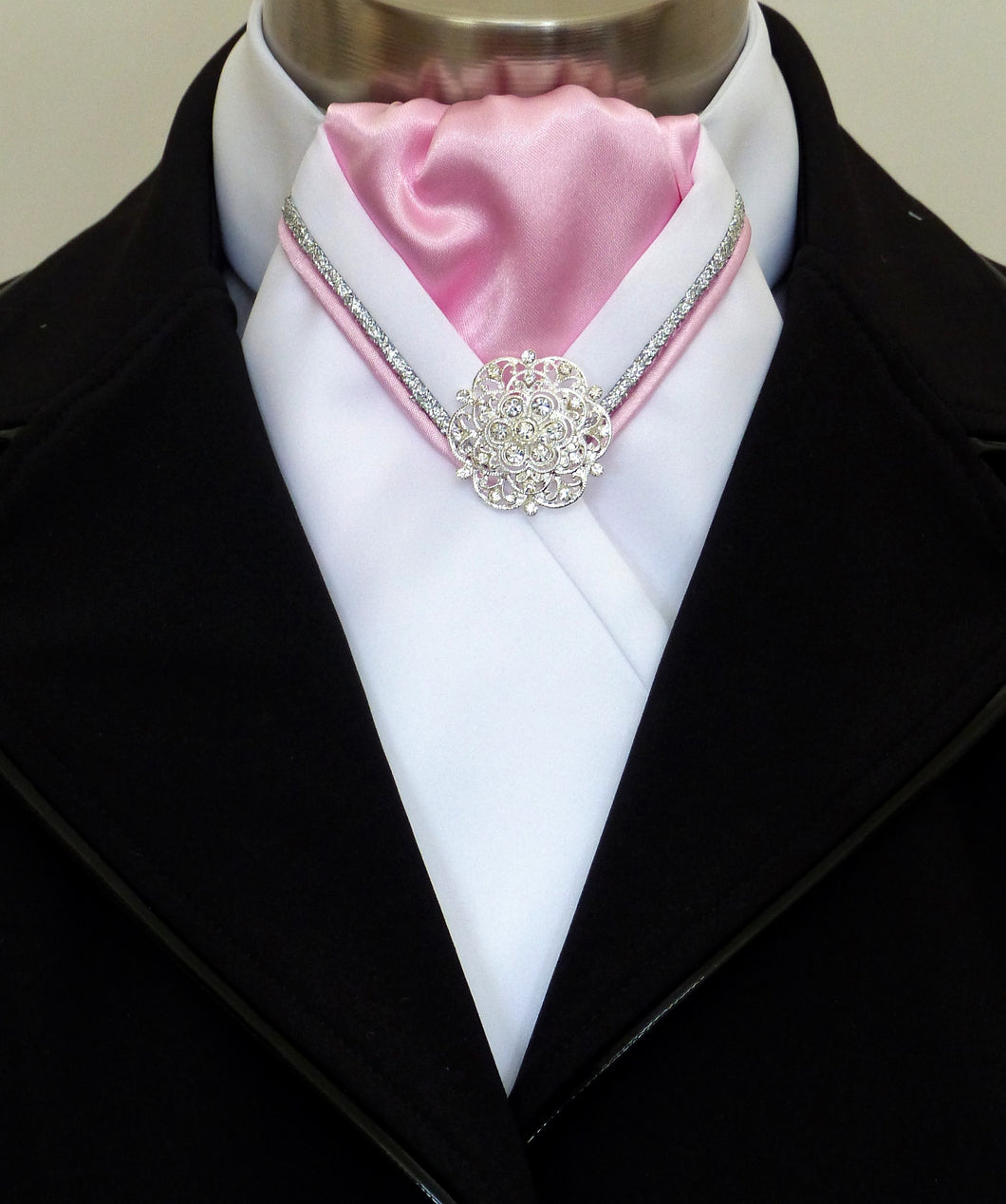 ERA RACHAEL STOCK TIE - White satin, pale pink, silver & pink V piping & brooch